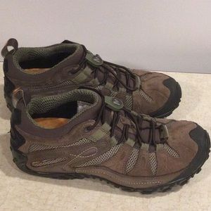 Merrell Chameleon Arc Stretch Hiking Shoe Size 6.5